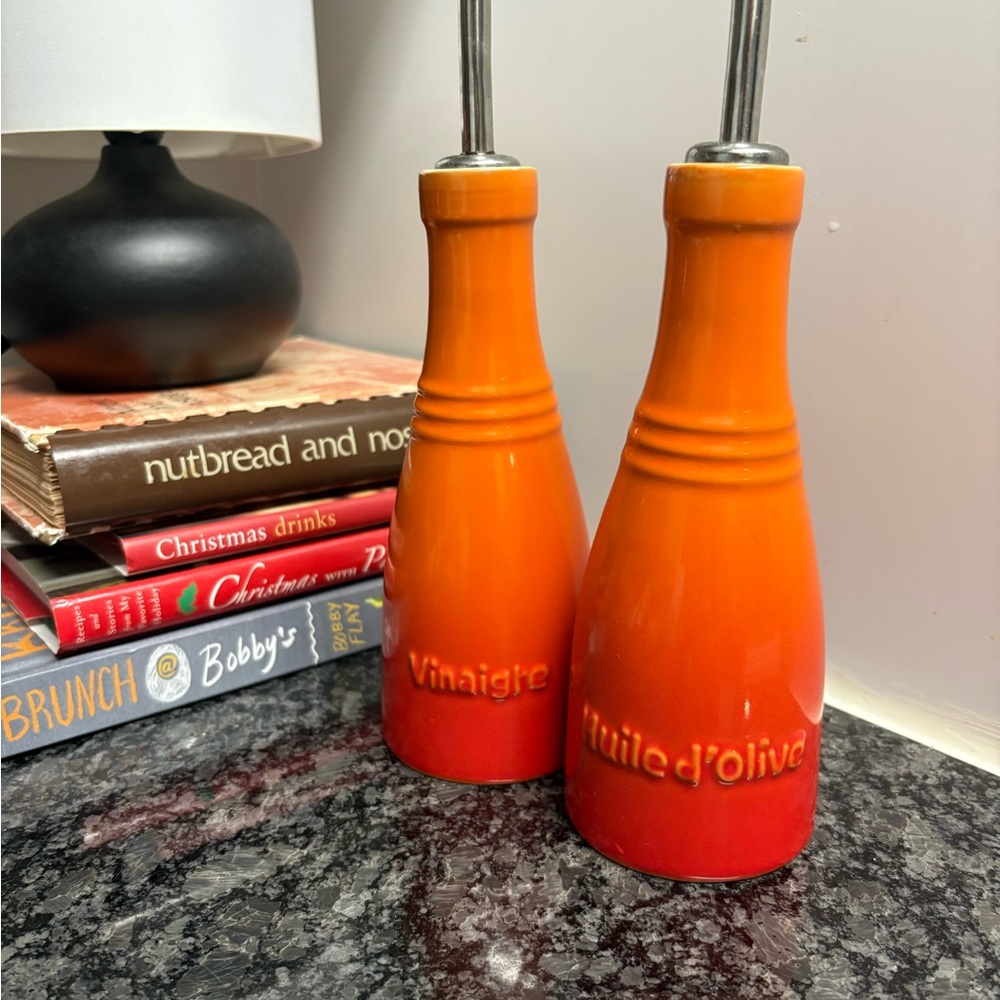 Le Creuset Flame Oil and Vinegar Dispenser Set